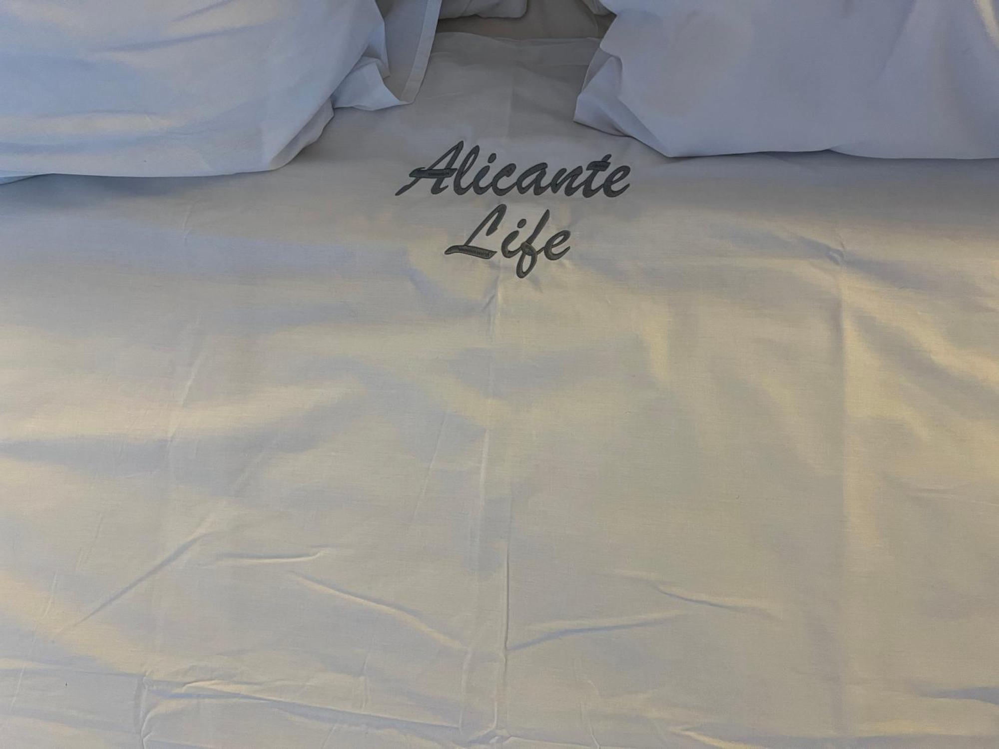 Alicante Life Puerto Marino ภายนอก รูปภาพ